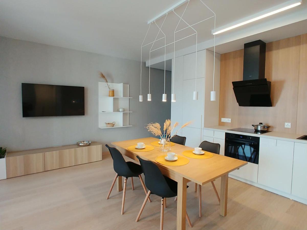 Capital Apartments - Towarowa Poznan Exterior photo